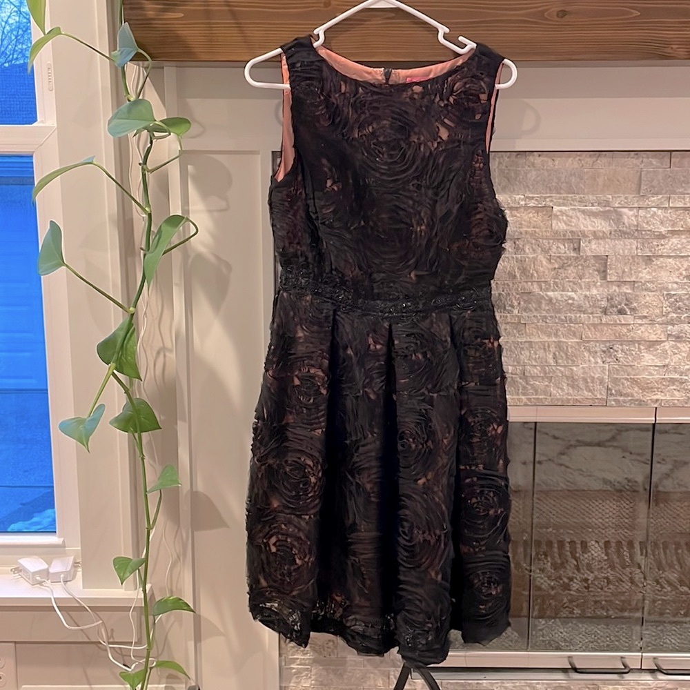 NEVER WORN! Isaac Mizrahi Cocktail Dress